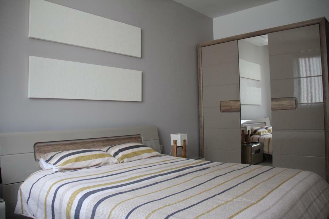 Marsascala Interlace Apartment With Free Parking 마르사스칼라 외부 사진
